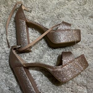 Steve Madden high heels glitter gold rose